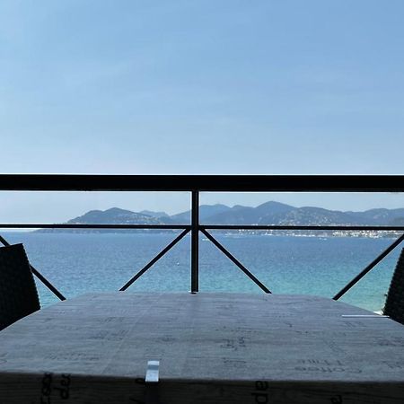 Cannes - View Cap Esterel Exterior photo